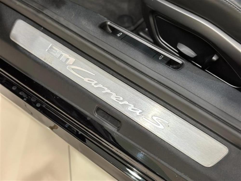 911 911 Carrera 992 S Coupè