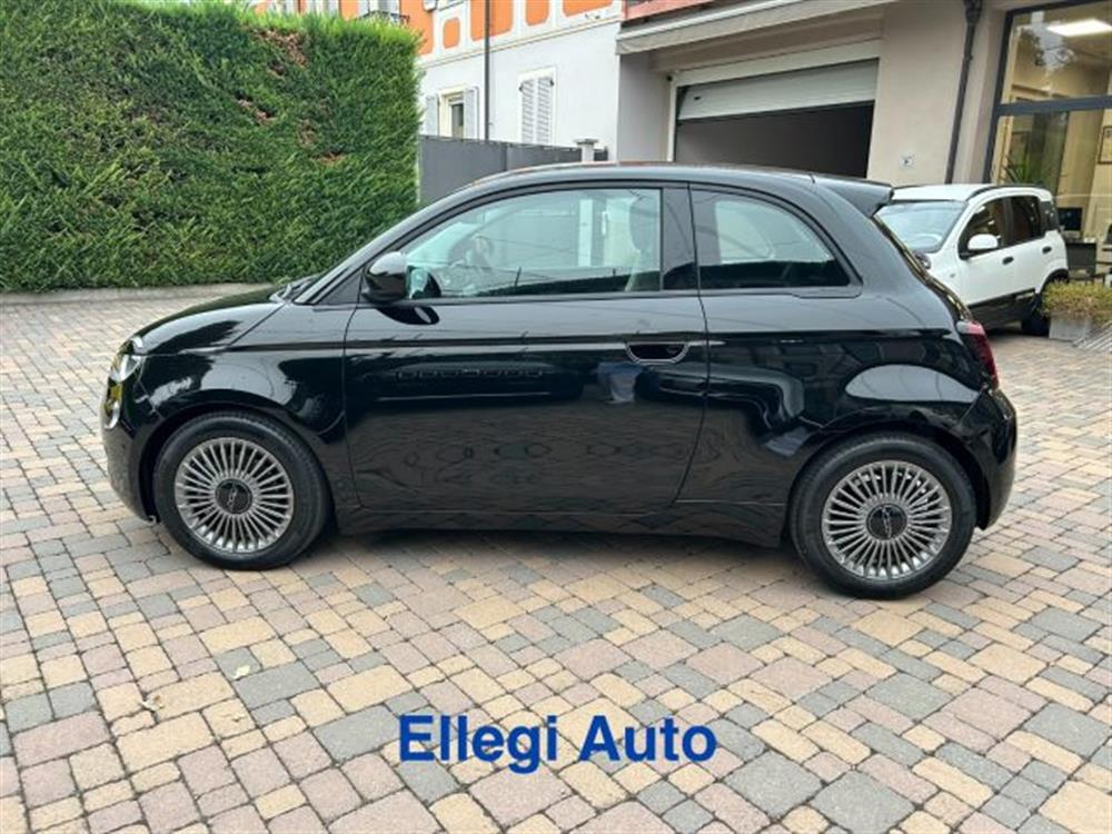 500 500 Berlina Hybrid Icon