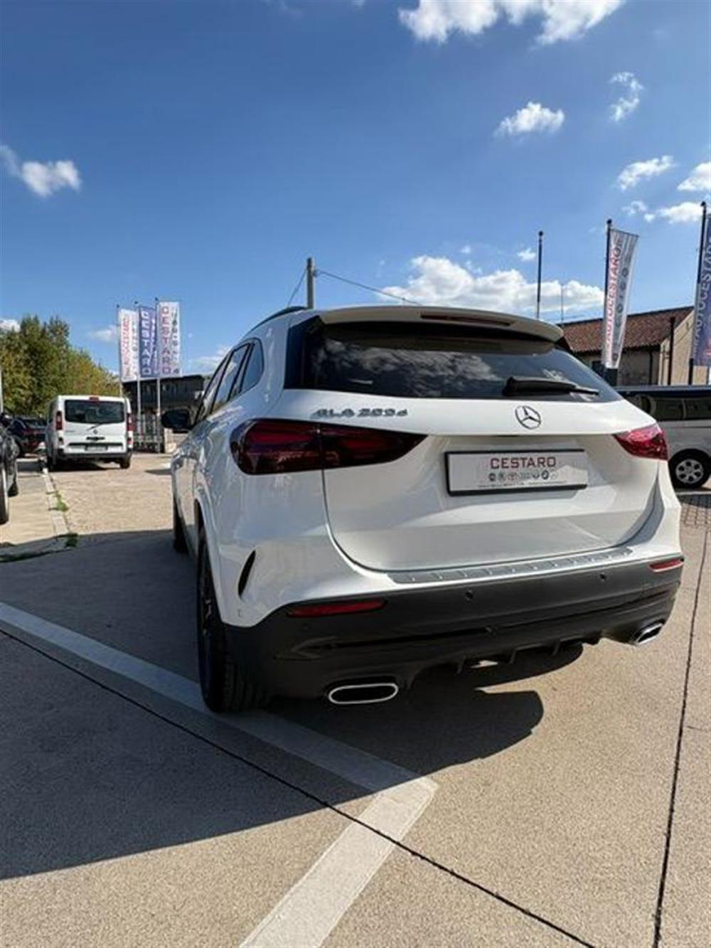 GLA 200 GLA 200 d Automatic Advanced