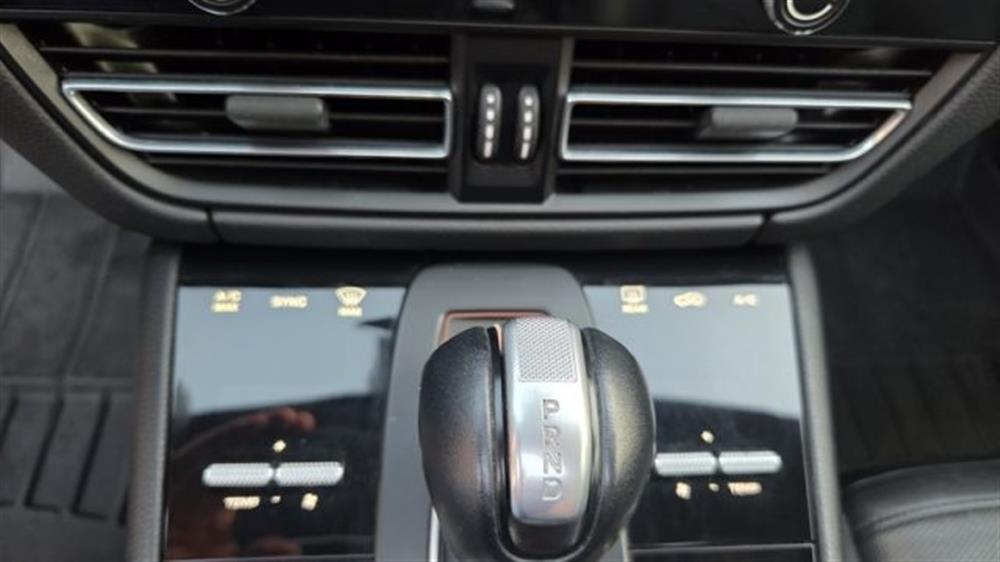 Macan Macan 2.0 PERMUTE TETTO AP