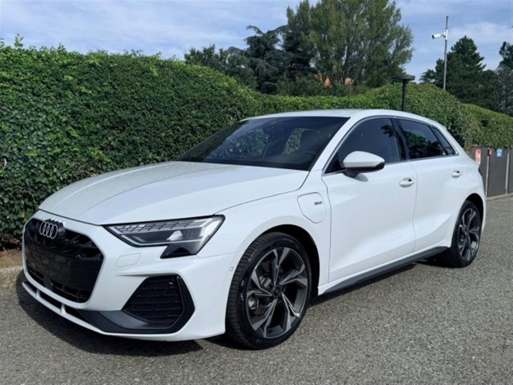 A3 A3 SPB 40 TFSI e S line