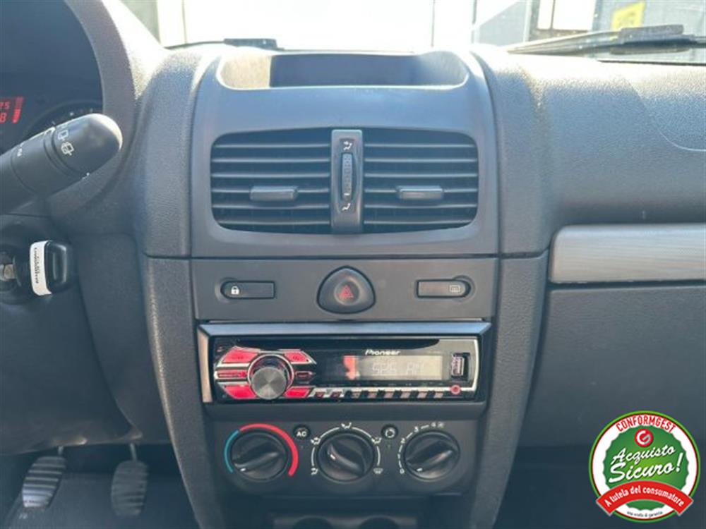 Clio Clio 1.2 5 porte Confort