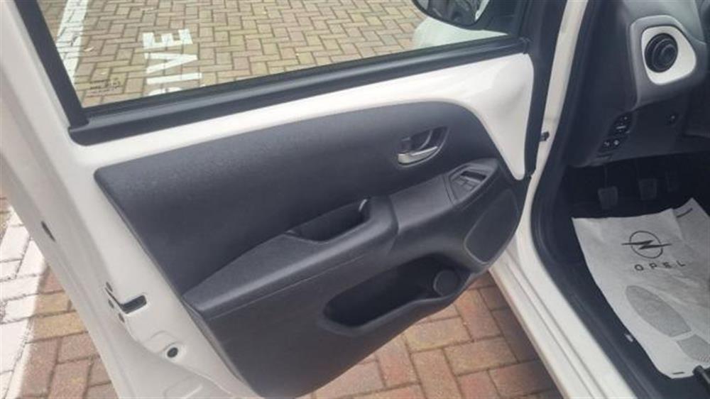 Aygo Aygo Connect 1.0 VVT-i 72