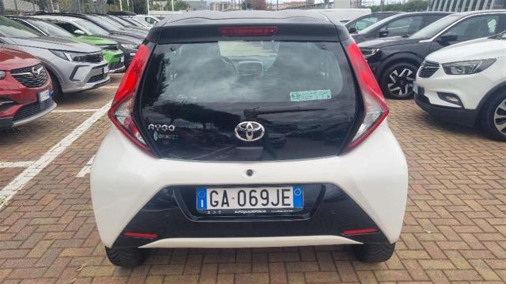 Aygo Aygo Connect 1.0 VVT-i 72