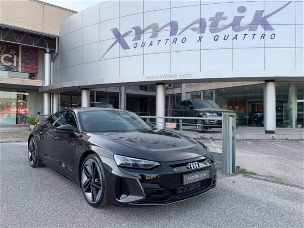 e-tron GT e-tron GT quattro UNICO PROPRI