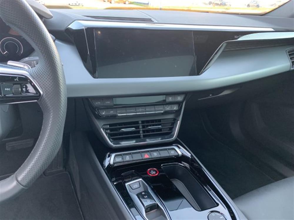 e-tron GT e-tron GT quattro UNICO PROPRI