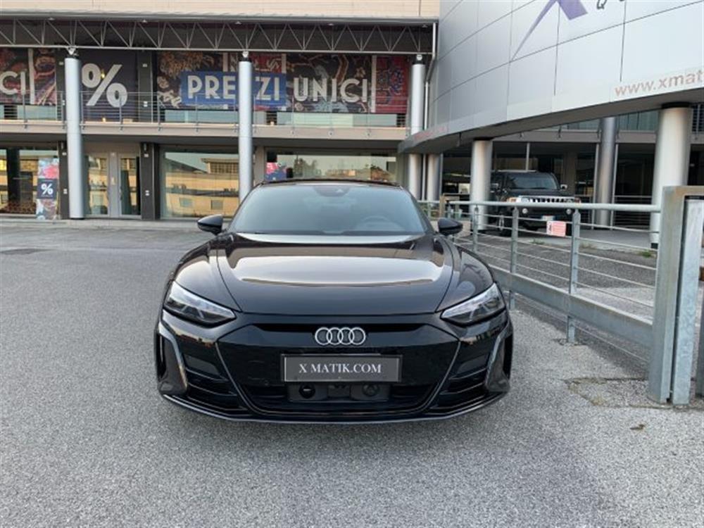e-tron GT e-tron GT quattro UNICO PROPRI