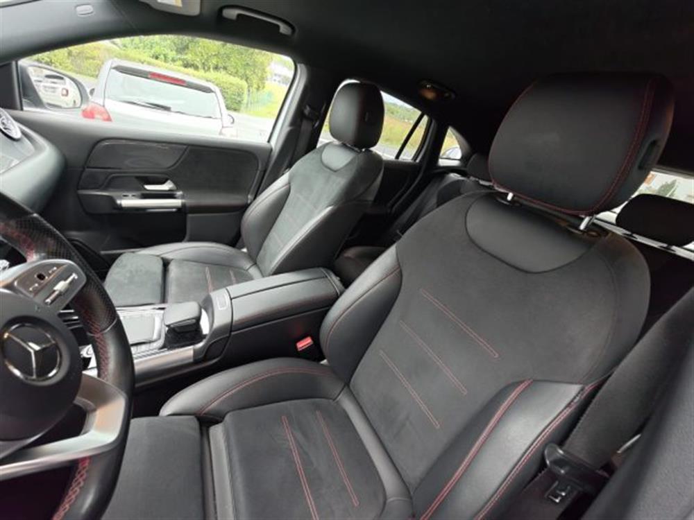 GLA 200 GLA 200 d Automatic PREMIUM