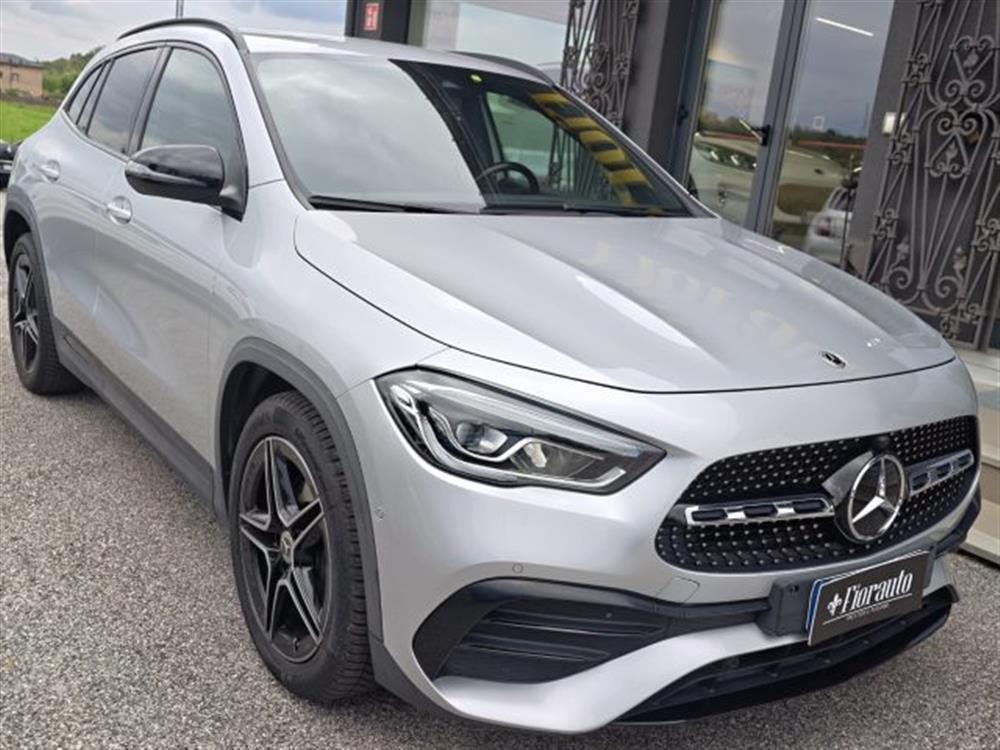 GLA 200 GLA 200 d Automatic PREMIUM