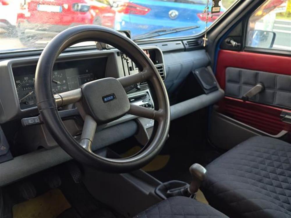 Panda Panda 1100 i.e.4x4 Country