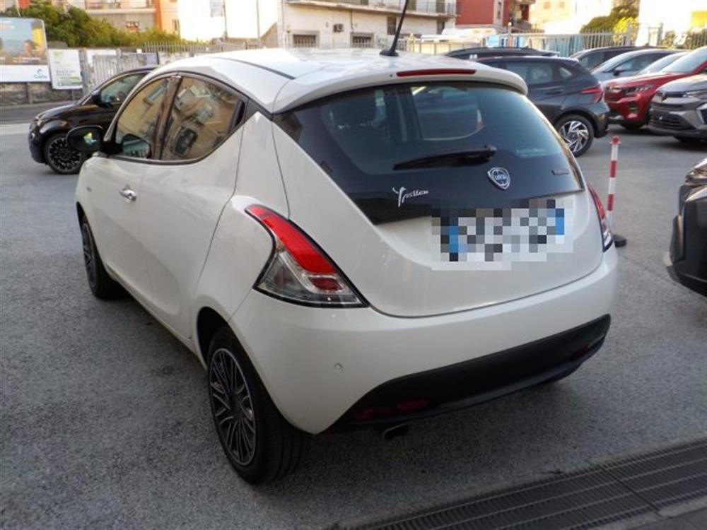 Ypsilon Ypsilon 1.0 FireFly 5 porte