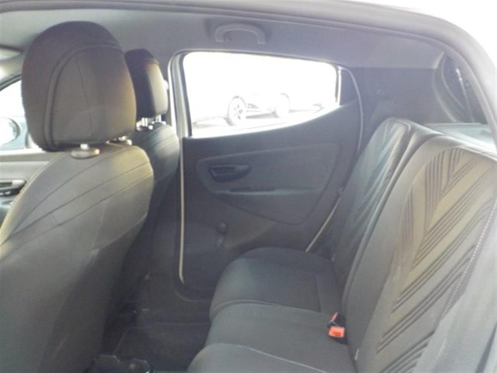 Ypsilon Ypsilon 1.0 FireFly 5 porte