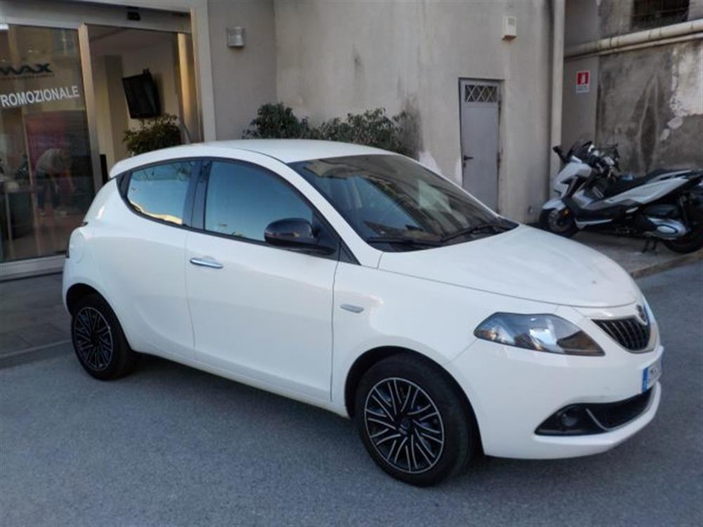 Ypsilon Ypsilon 1.0 FireFly 5 porte