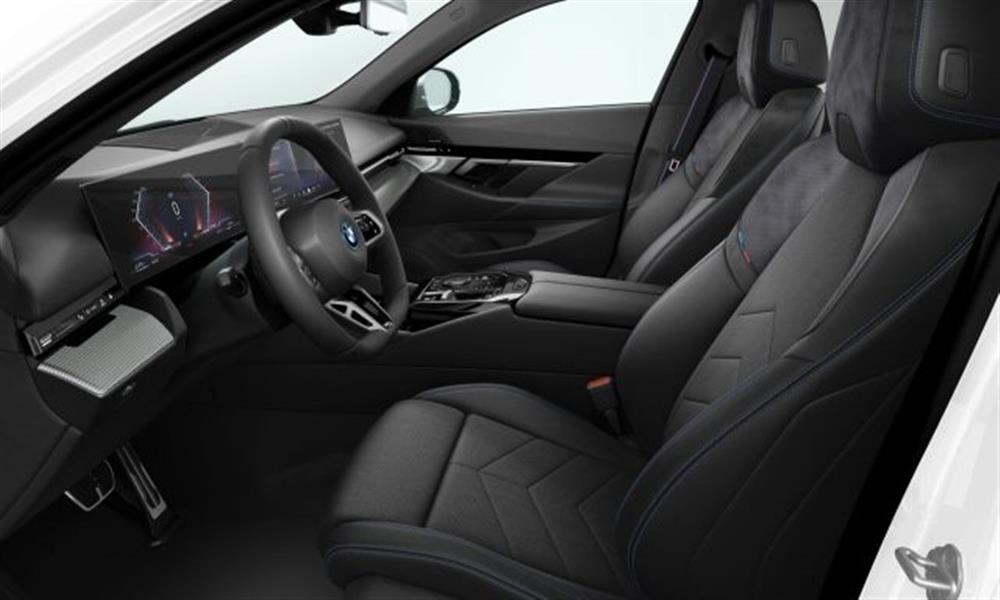 530 530 e xDrive Touring Msp