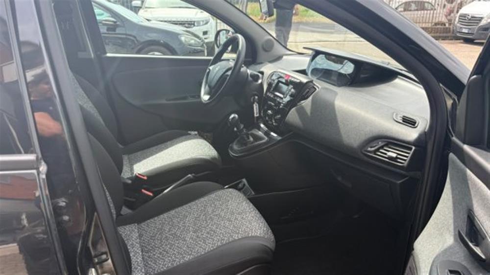 Ypsilon Ypsilon 1.0 FireFly 5 porte