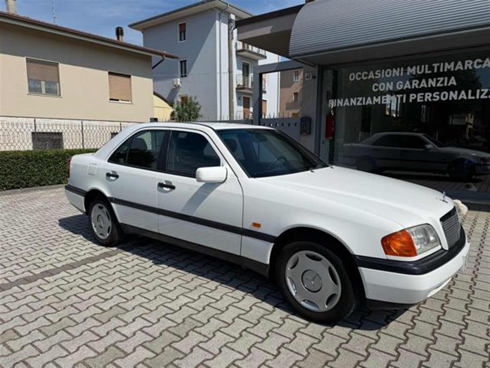 C 180 C 180 cat Classic