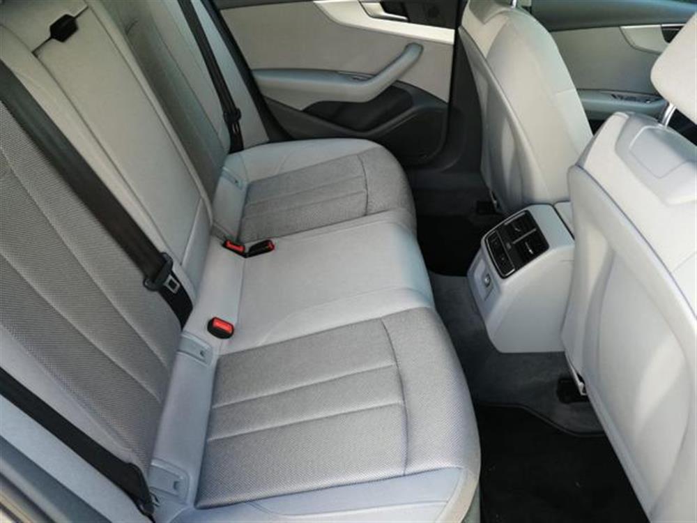 A4 A4 Avant 35 TDI S troni