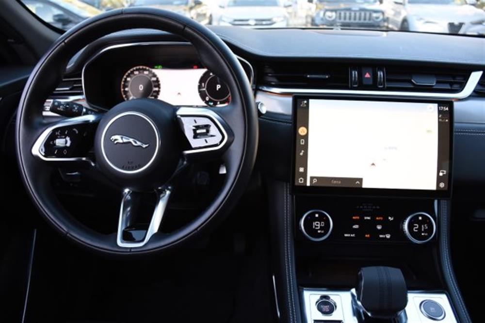 F-Pace F-Pace 2.0 D 163 CV AWD aut