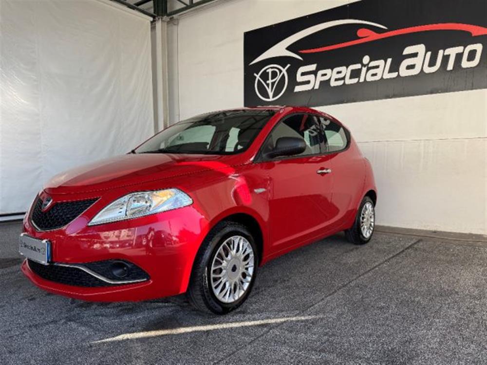 Ypsilon Ypsilon 1.2 benz. 69 CV 5 po