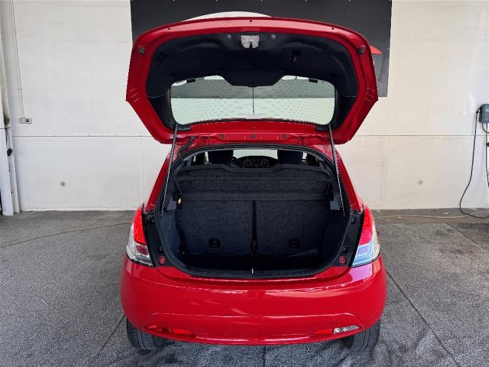 Ypsilon Ypsilon 1.2 benz. 69 CV 5 po