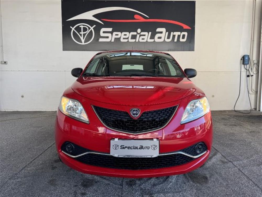 Ypsilon Ypsilon 1.2 benz. 69 CV 5 po