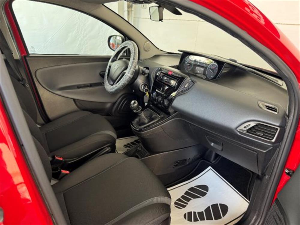 Ypsilon Ypsilon 1.2 benz. 69 CV 5 po