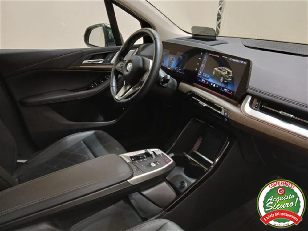 218 218 i Active Tourer Conn