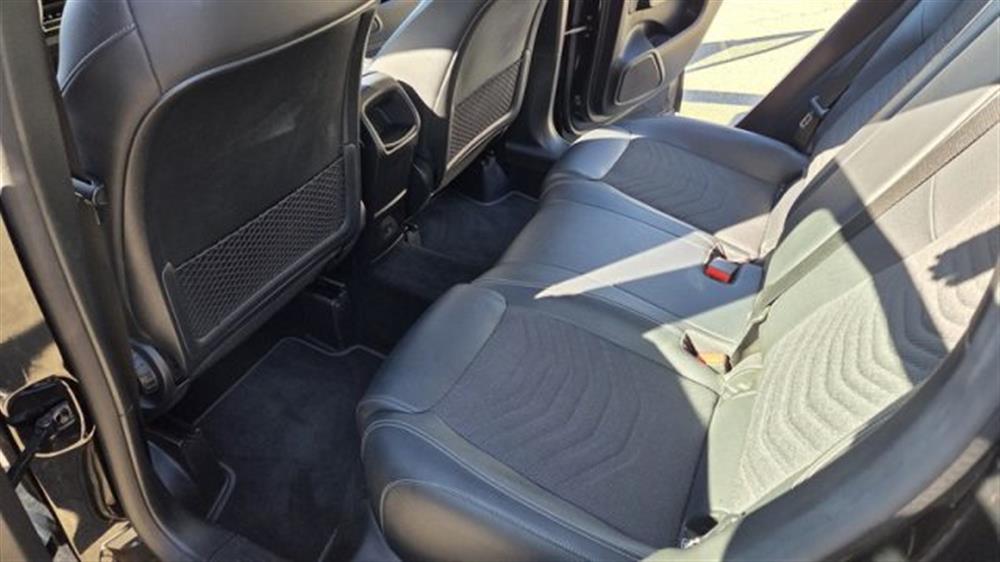 GLA 250 GLA 250 e hybrid EQ Business
