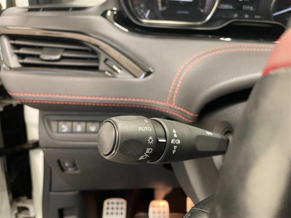 208 208 1.6 THP GTi 3P Manua