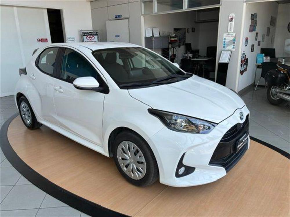 Yaris Yaris 1.5 Hybrid 5 porte A