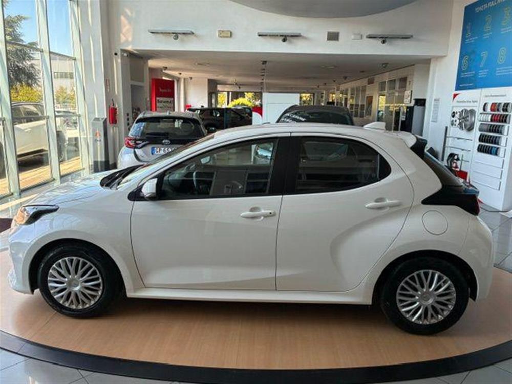 Yaris Yaris 1.5 Hybrid 5 porte A