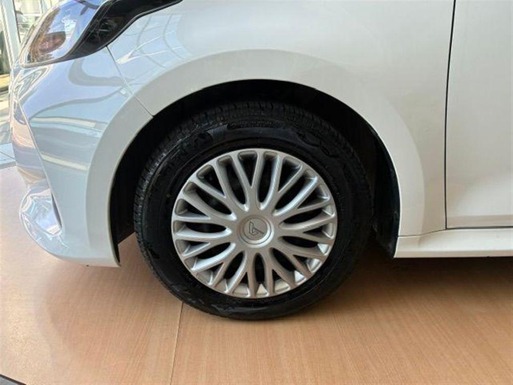 Yaris Yaris 1.5 Hybrid 5 porte A