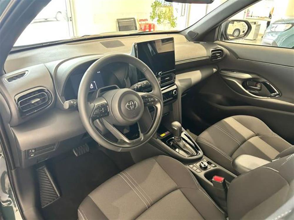 Yaris Cross Yaris Cross 1.5h Icon fwd 130cv