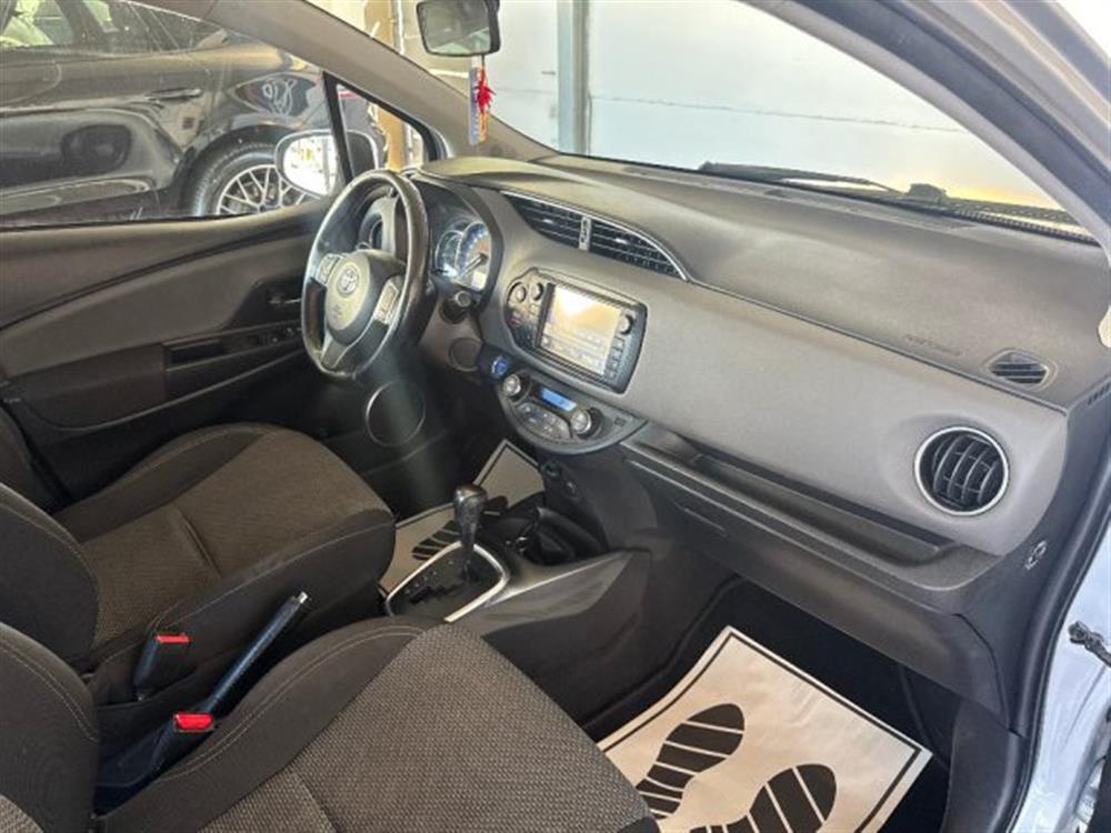 Yaris Yaris 1.5 Hybrid 5 porte A