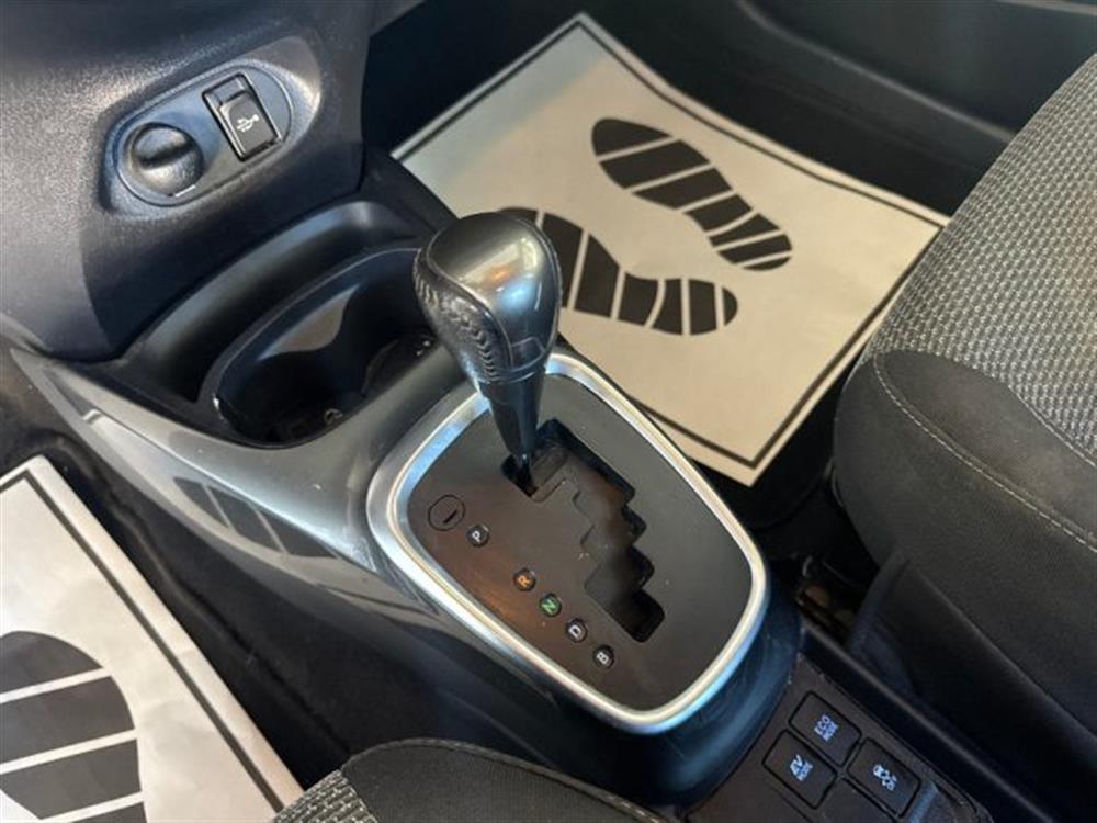 Yaris Yaris 1.5 Hybrid 5 porte A