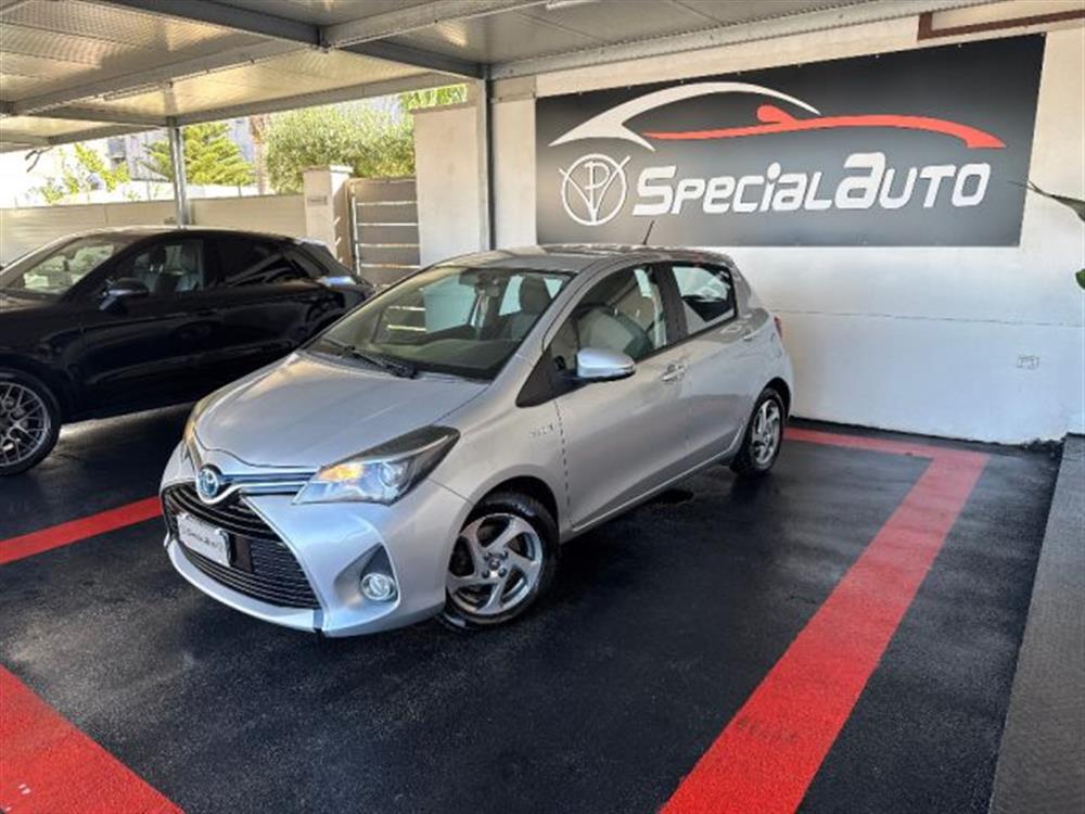 Yaris Yaris 1.5 Hybrid 5 porte A