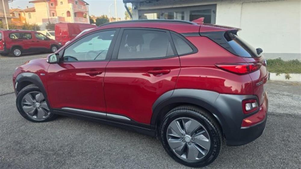 Kona Kona EV 64 kWh XPrime