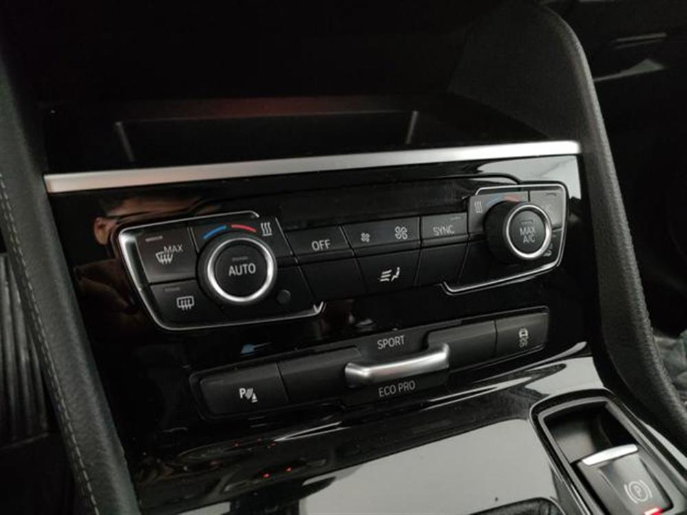 216 216 d Active Tourer Luxu