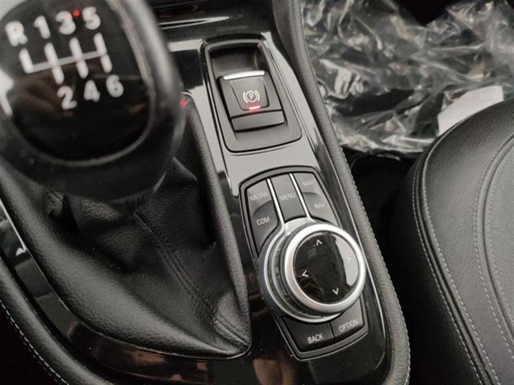 216 216 d Active Tourer Luxu