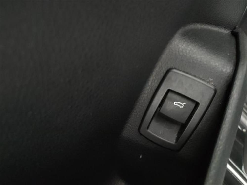 216 216 d Active Tourer Luxu