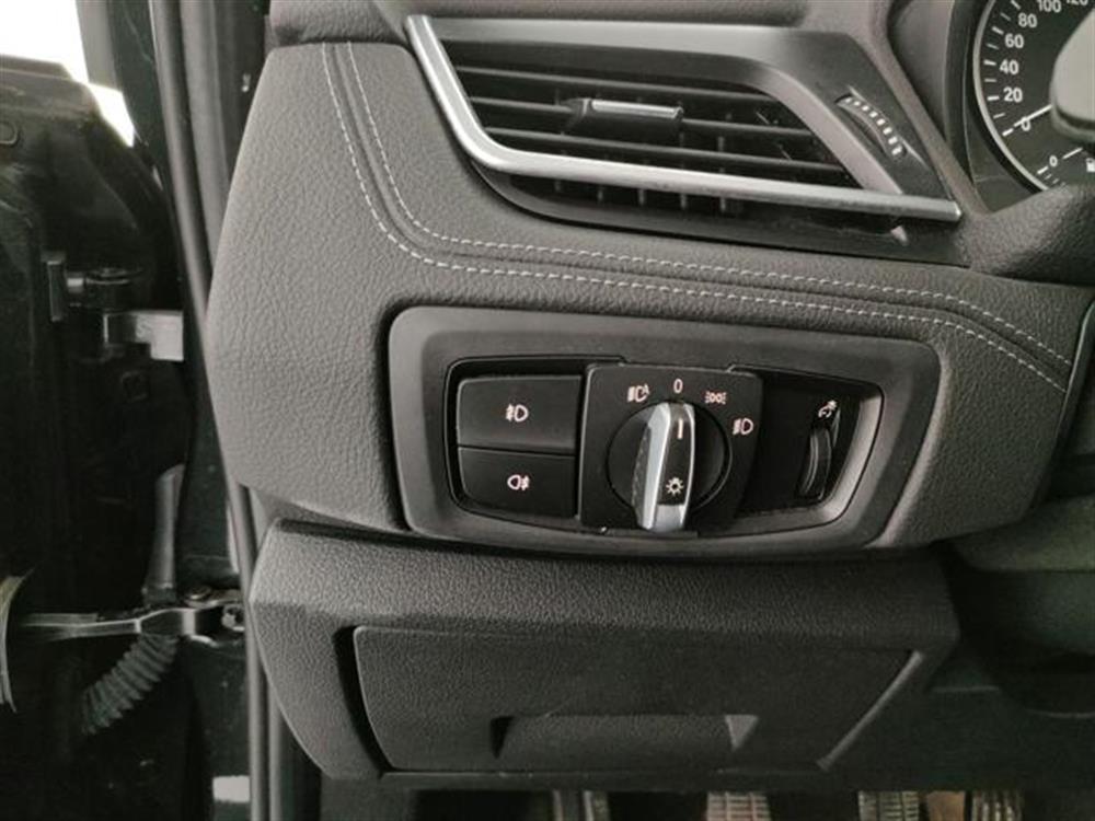 216 216 d Active Tourer Luxu