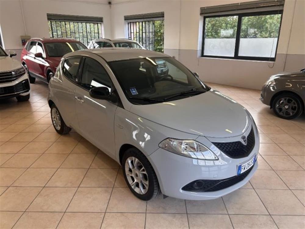 Ypsilon Ypsilon 1.2 69 CV 5 porte GP