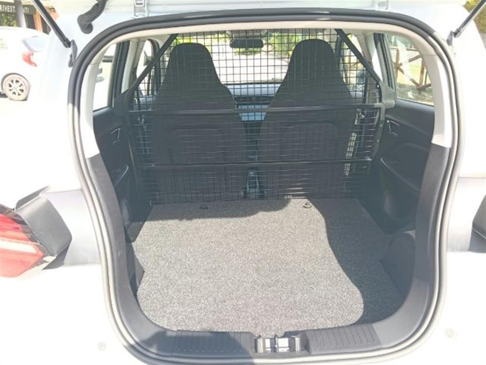 T03 T03 95 CV VAN autocarro