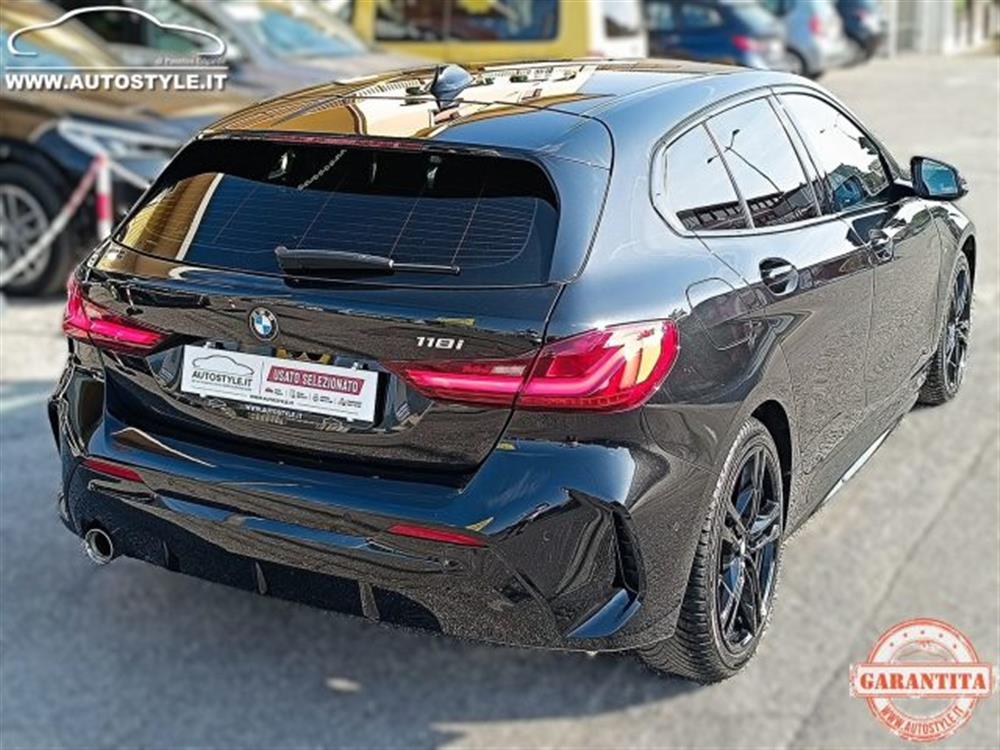 118 118 i M-SPORT Steptronic