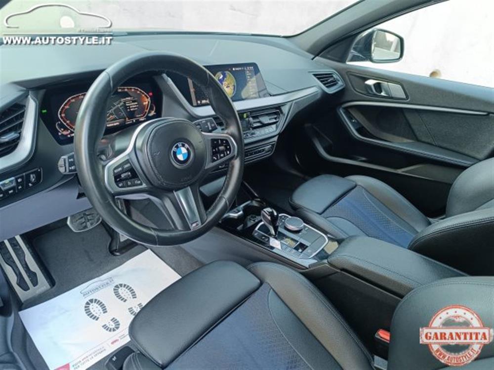 118 118 i M-SPORT Steptronic
