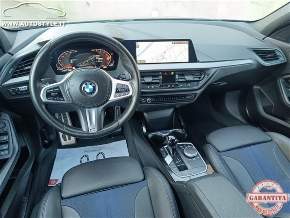 118 118 i M-SPORT Steptronic