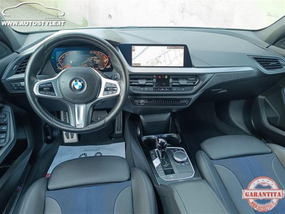 118 118 i M-SPORT Steptronic