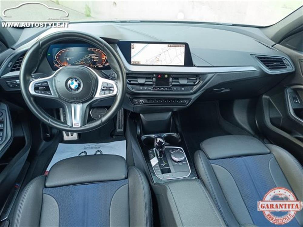 118 118 i M-SPORT Steptronic
