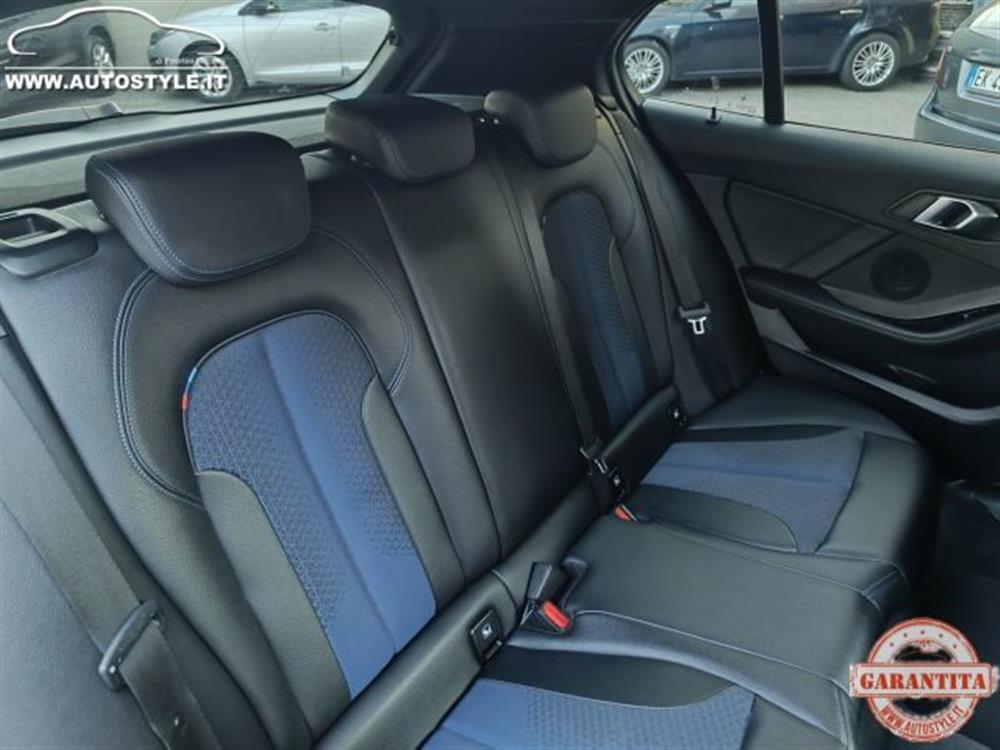 118 118 i M-SPORT Steptronic