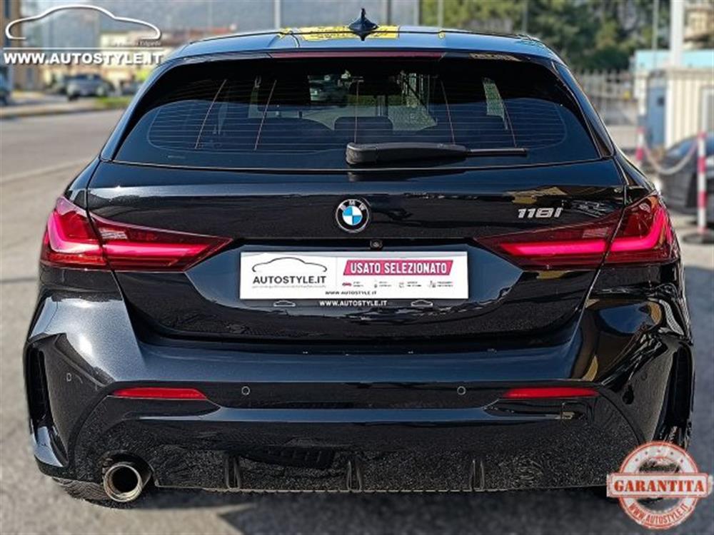 118 118 i M-SPORT Steptronic